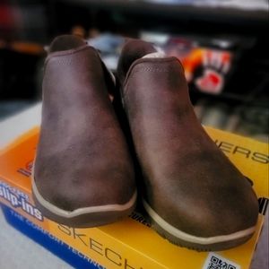 NWT Sketchers slip on shoes.